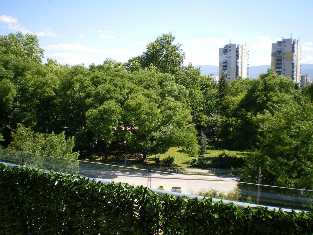 Park View Apartment Plovdiv With Parking Exterior foto